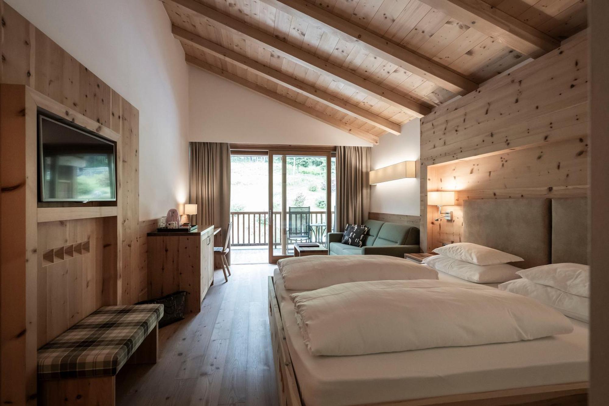 Dolmites Nature Hotel Vigilerhof Siusi Eksteriør billede