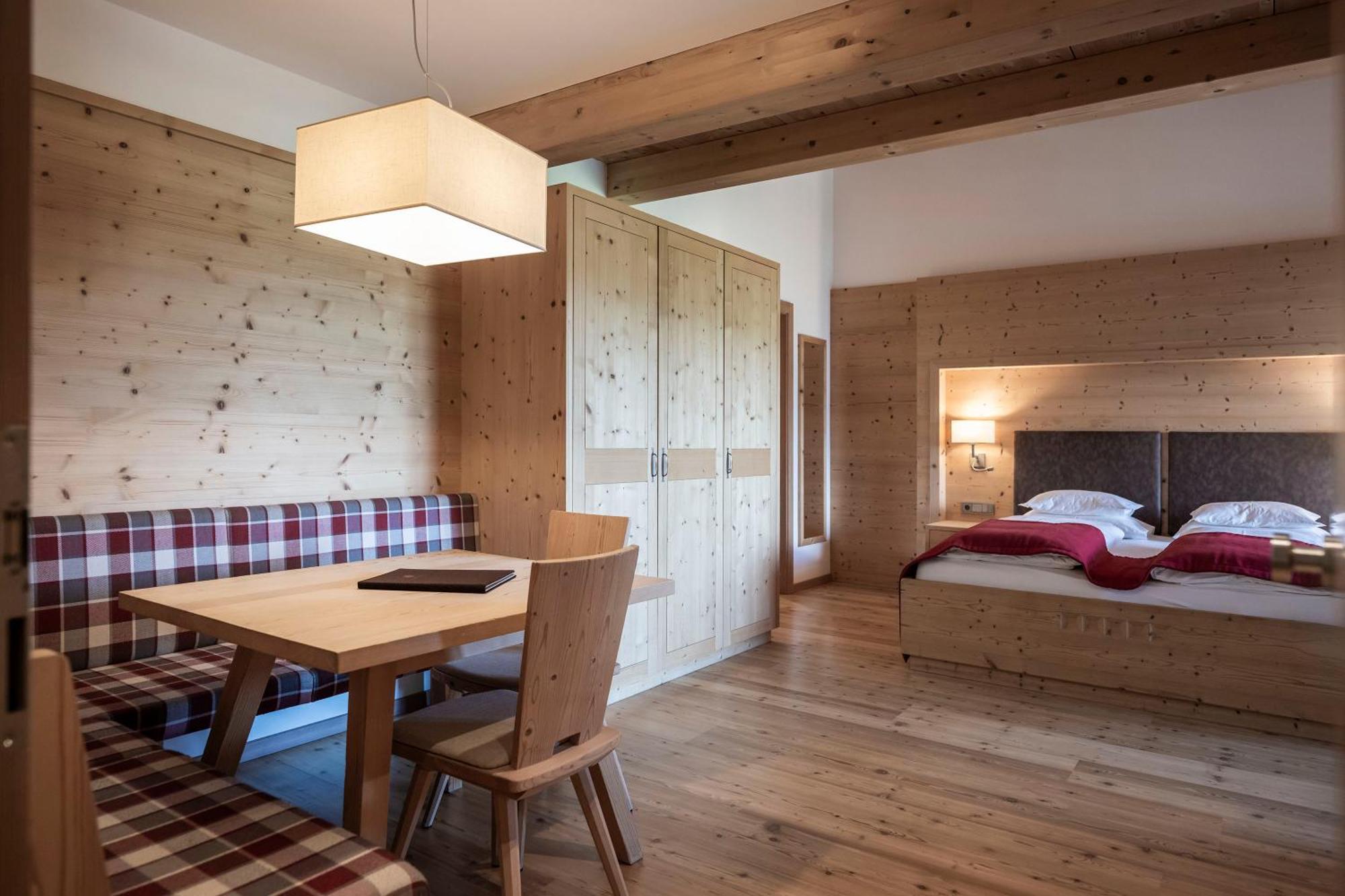 Dolmites Nature Hotel Vigilerhof Siusi Eksteriør billede